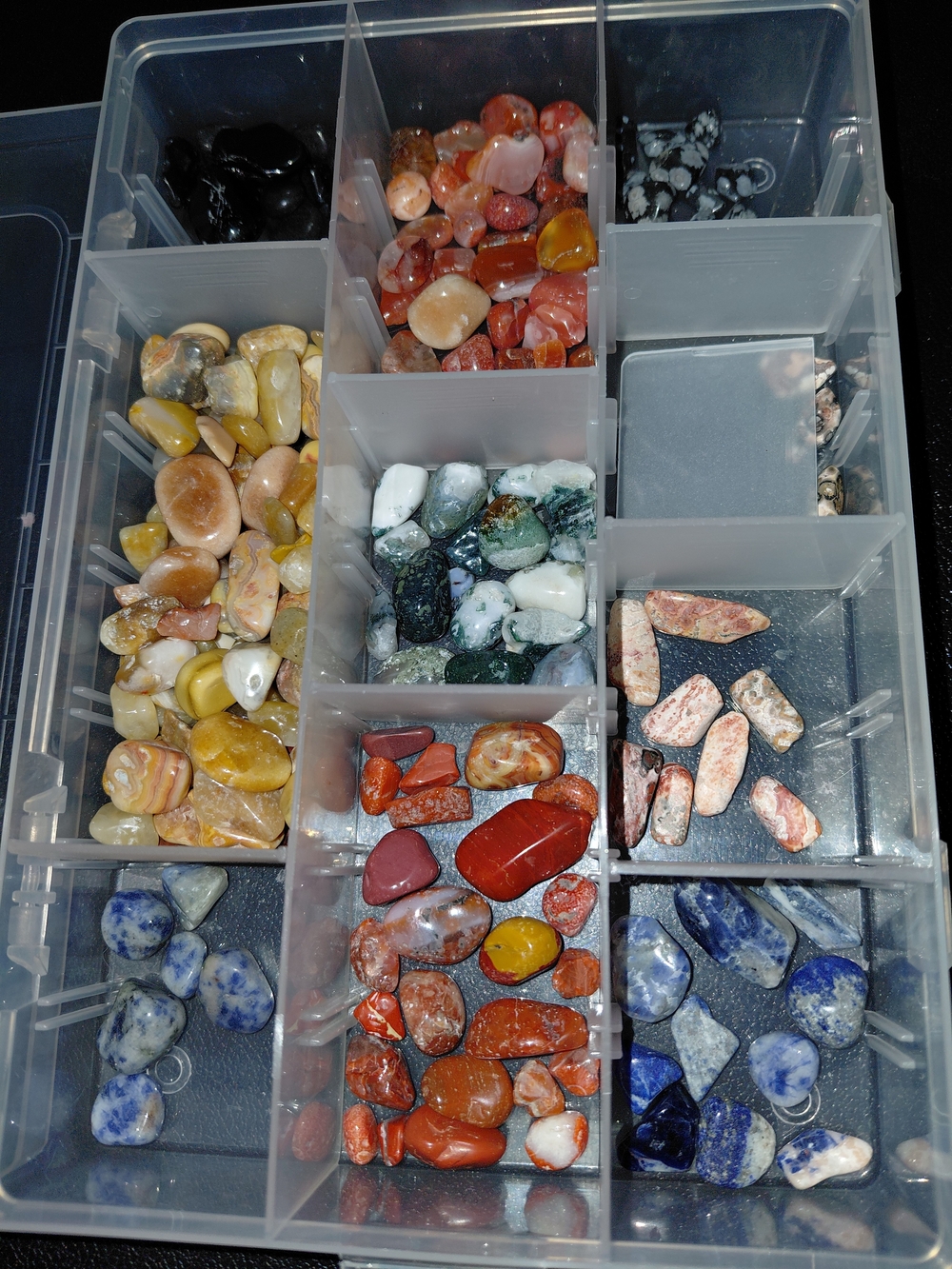 3 TRAYS OF CRYSTAL TUMBLES Small To Medium Size - Picture 3 of 4